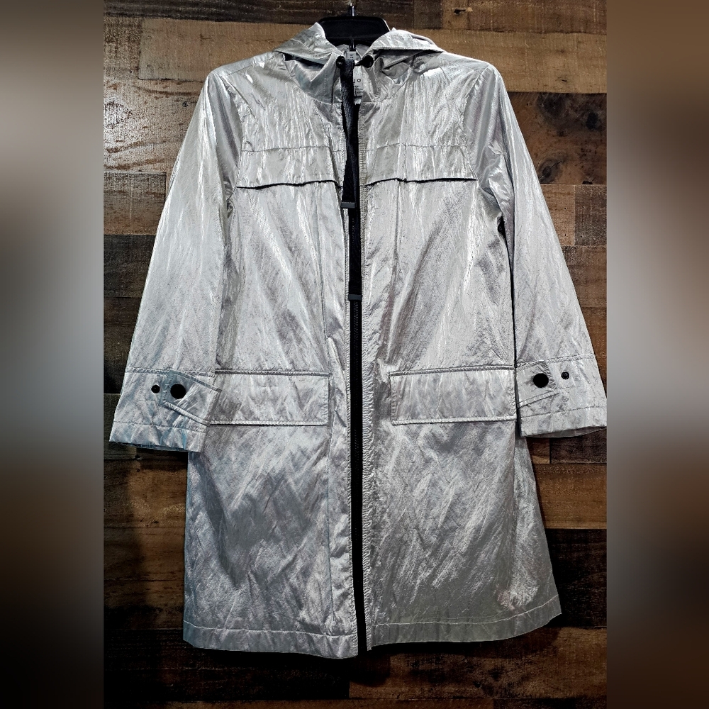 Nikki Jones XS Lightweight Coat